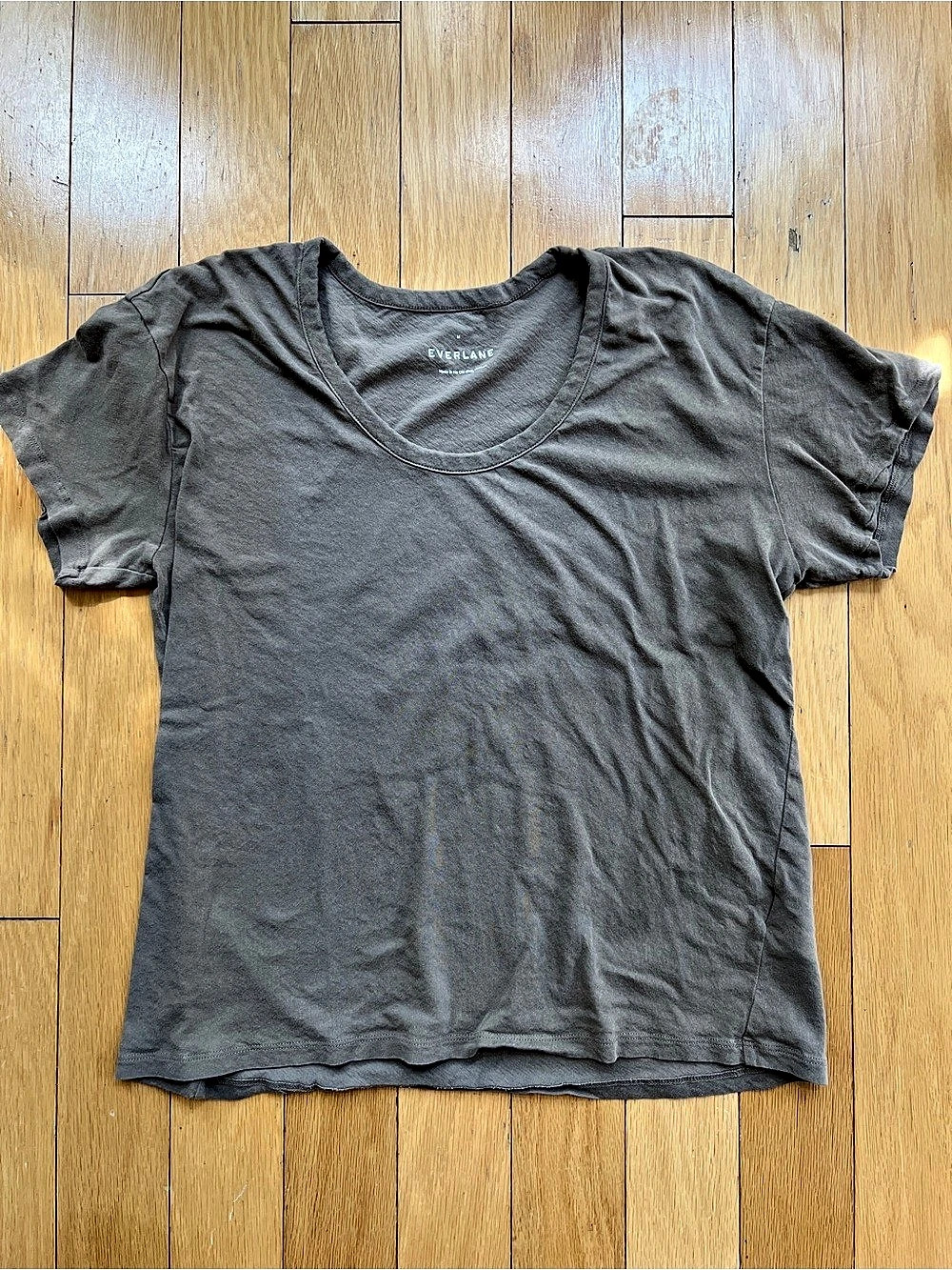 Everlane Short Sleeve Tee in brown